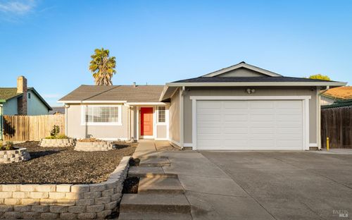 817 Blue Bill Way, Suisun City, CA, 94585-2056 | Card Image