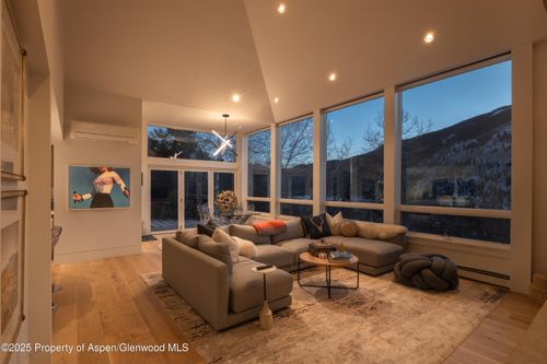 602 Mountain Laurel Dr, Aspen, CO, 81611-2342 | Card Image