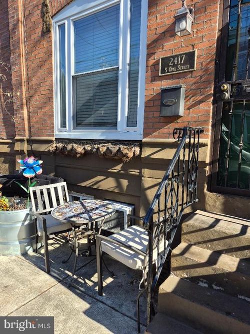 2417 S Opal St, PHILADELPHIA, PA, 19145-4215 | Card Image