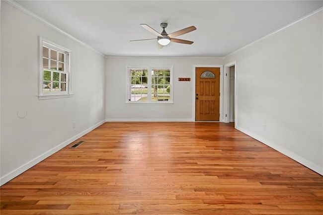262 E Main St, House other with 3 bedrooms, 2 bathrooms and 3 parking in Rutledge GA | Image 5