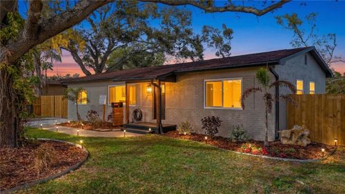 2335 Murilla Way S, St Petersburg, FL, 33712-3813 | Card Image