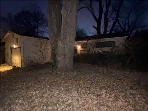 7216 Beverly St, Overland Park, KS, 66204-2133 | Card Image