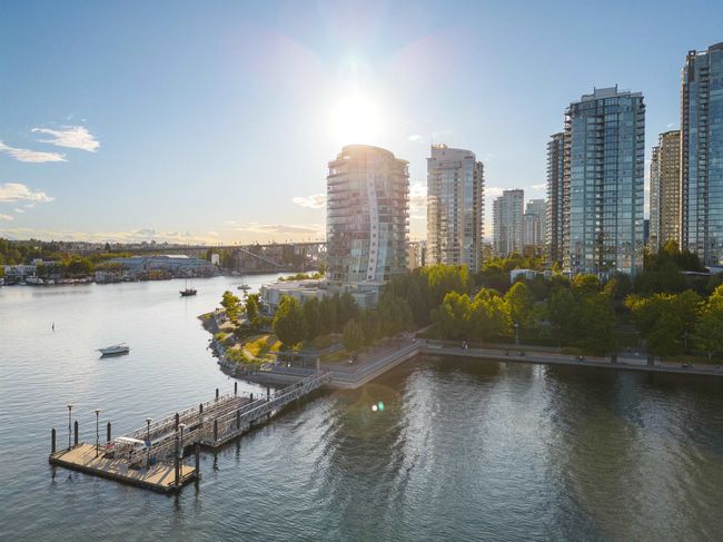 502 - 1560 Homer Mews, Condo with 3 bedrooms, 2 bathrooms and 3 parking in Vancouver BC | Image 36