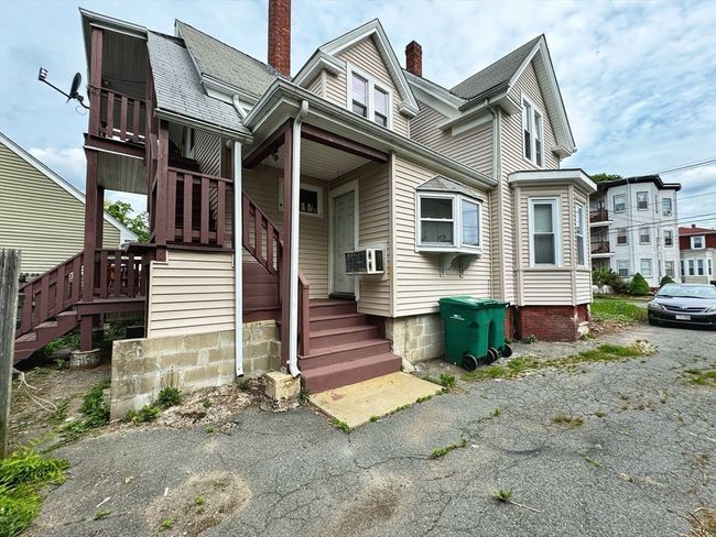 106 Eutaw Ave, Home with 4 bedrooms, 3 bathrooms and null parking in Lynn MA | Image 5
