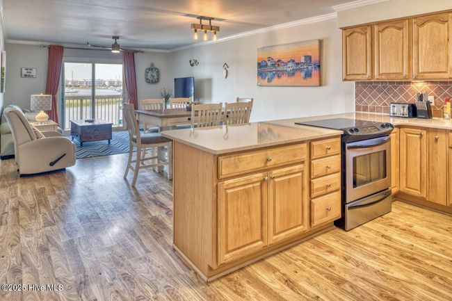 APT-3 - 1305 Canal Dr, Condo with 2 bedrooms, 3 bathrooms and 1 parking in Carolina Beach NC | Image 6