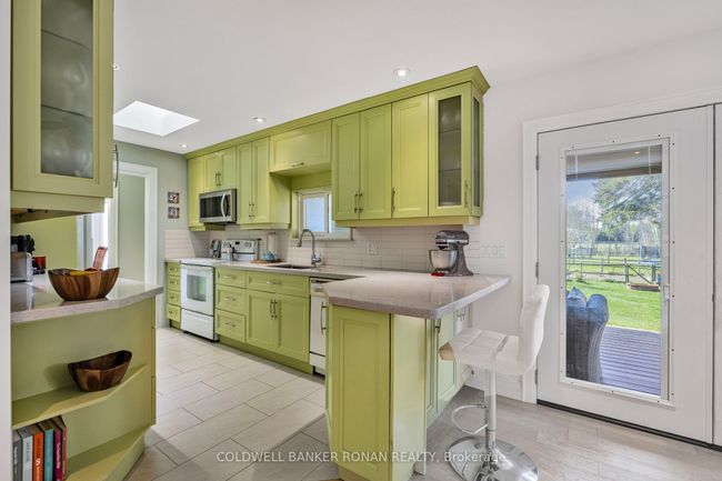 7171 9 Th Line, House other with 5 bedrooms, 4 bathrooms and 15 parking in New Tecumseth ON | Image 11