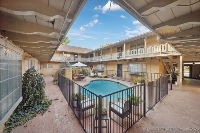 APT-15 - 1107 45 Th Pl, Condo with 2 bedrooms, 2 bathrooms and null parking in Tulsa OK | Image 24