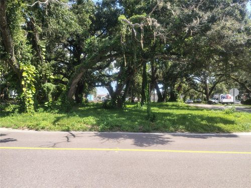 113 E Robertson St, BRANDON, FL, 33511 | Card Image
