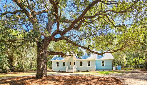 8780 Palmetto Rd, Edisto Island, SC, 29438-6918 | Card Image