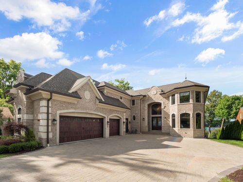 5820 Lakeview Ave, Orchard Lake, MI, 48323-1525 | Card Image