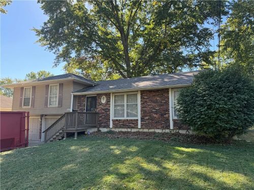 9014 Hunter Street, Kansas City, MO, 64138 | Card Image