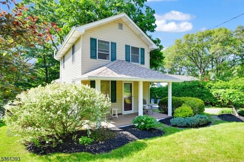 122 Kiel Ave, Butler, NJ, 07405 | Card Image