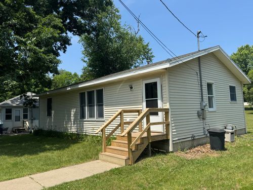 113 E South St, Decatur, MI, 49045-1228 | Card Image