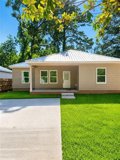 1419 N Hosmer St, Covington, LA, 70433-1735 | Card Image