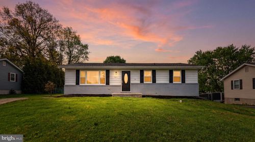 5811 Oklahoma Rd, Sykesville, MD, 21784-7038 | Card Image