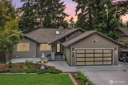 2722 210th Ave E, Lake Tapps, WA, 98391-9059 | Card Image