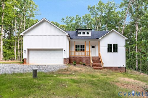 716 Pine Harbour Dr, MINERAL, VA, 23117-4675 | Card Image