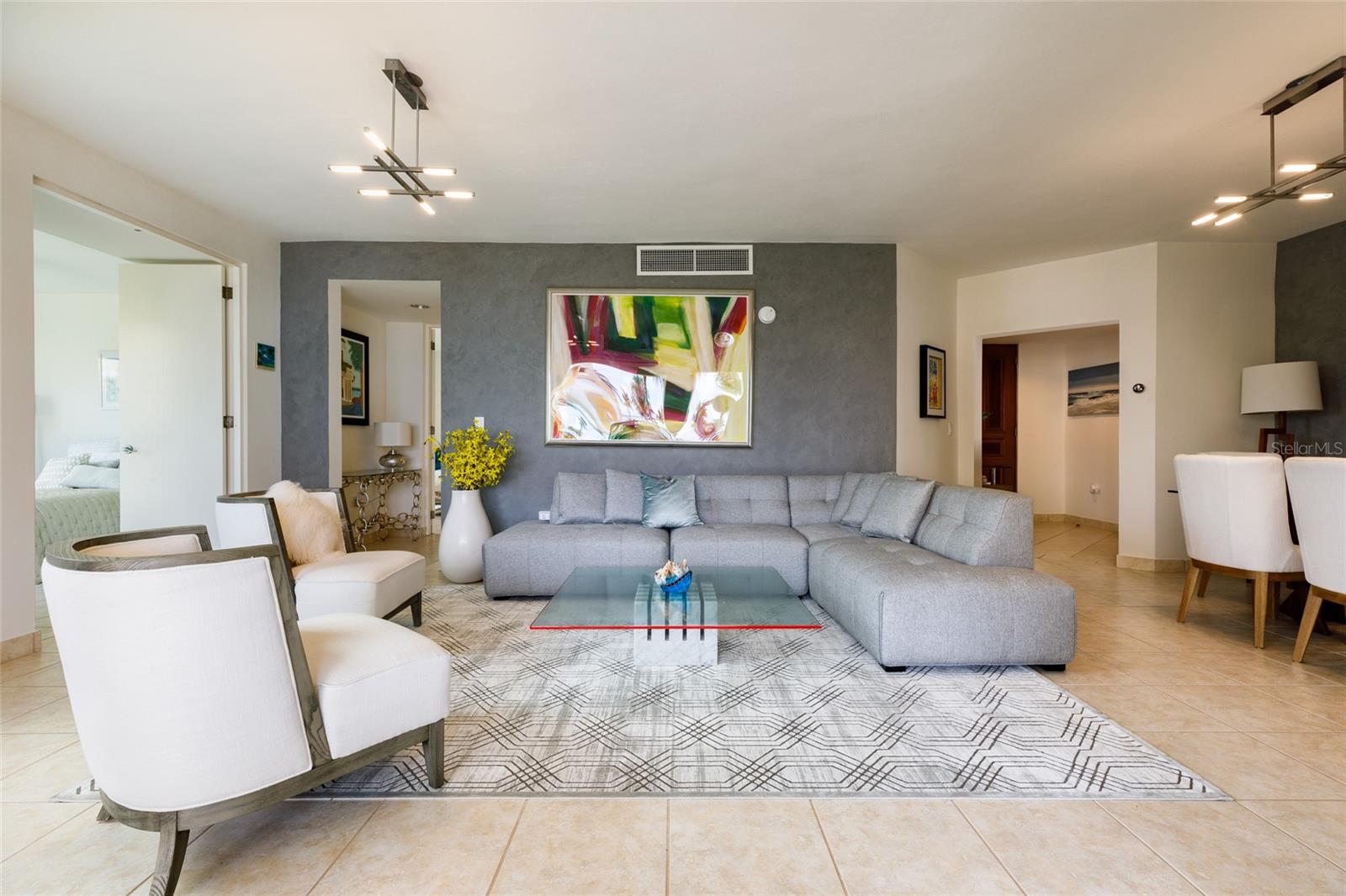 Residential en venta en HUMACAO, 300 THE MARBELLA CLUB, 1963 m²