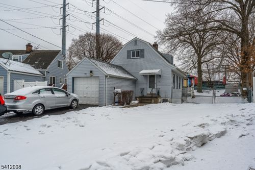 180 Beech St, Belleville, NJ, 07109-2802 | Card Image