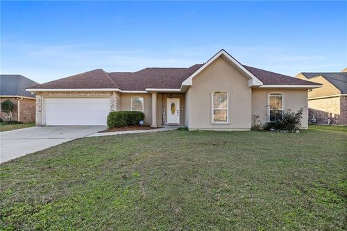 40182 Olde Mill Ln, Ponchatoula, LA, 70454-9102 | Card Image