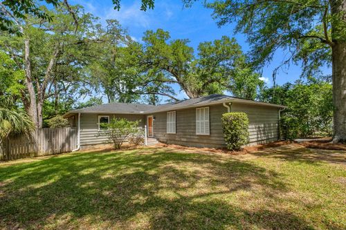 2002 Trescott Dr, Tallahassee, FL, 32308-0730 | Card Image