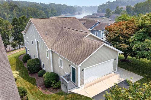 1052 Coves End Rd, Huddleston, VA, 24104-3604 | Card Image