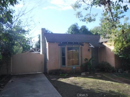 820 E Cortland, Fresno, CA, 93704 | Card Image