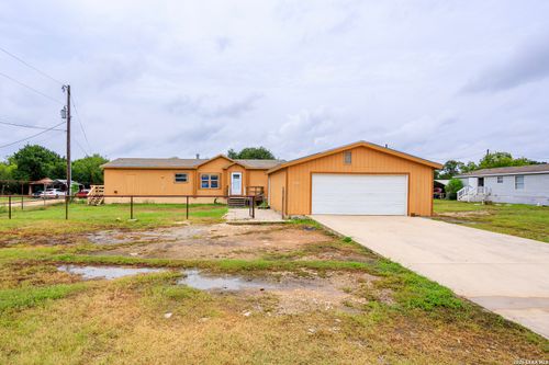 5004 Apache Moon, Spring Branch, TX, 78070-3902 | Card Image
