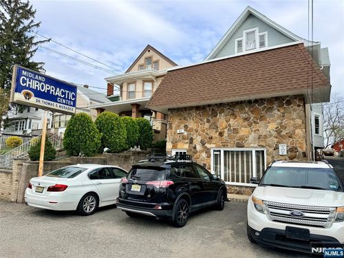 85 Midland Ave, Wallington, NJ, 07057-1715 | Card Image