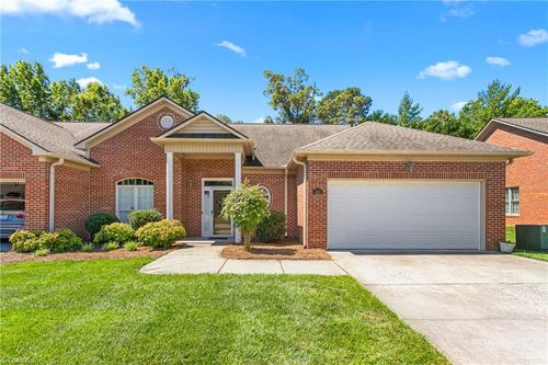 450 Northbridge Dr, High Point, NC, 27265-3063 | Card Image