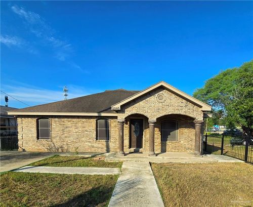 2505 Paisano St, Mission, TX, 78572-7008 | Card Image