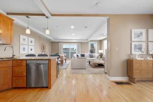 apt-1-37 Old Harbor St, Boston, MA, 02127-2985 | Card Image