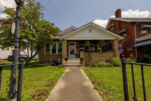 1611 Blackburn Ave, Ashland, KY, 41101-4601 | Card Image