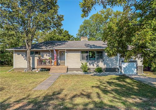 916 N Estes Ave, Yellville, AR, 72687-9303 | Card Image