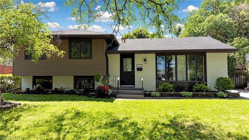 1486 Barker Ave, Burlington, ON, L7P2R4 | Card Image