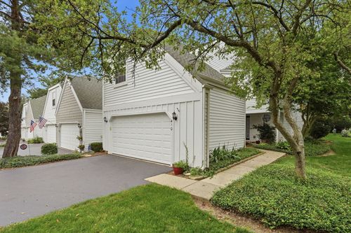 410 Country Lane Court, Wauconda, IL, 60084 | Card Image