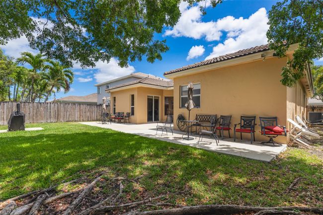 2015 Se 18 Th Ct, House other with 4 bedrooms, 3 bathrooms and null parking in Homestead FL | Image 36