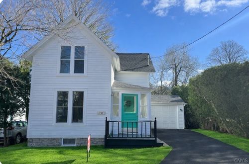 4 Union St, Cazenovia, NY, 13035-1050 | Card Image