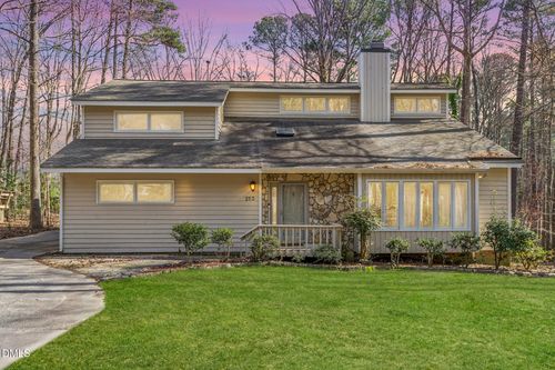 213 King George Loop, Cary, NC, 27511-6338 | Card Image