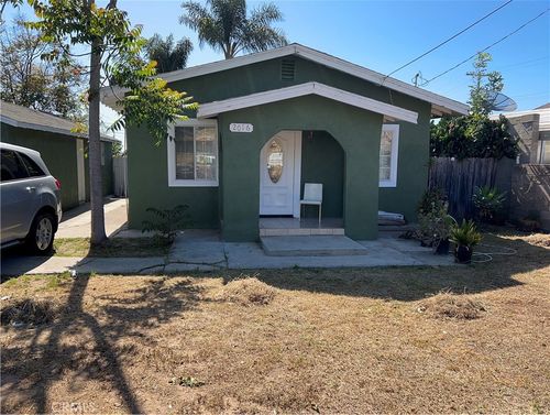 2016 F Ave, National City, CA, 91950-5722 | Card Image