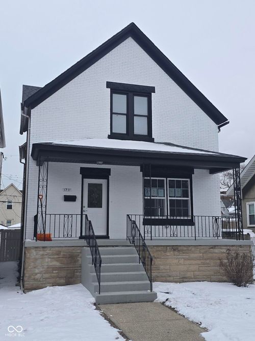 1711 Central Ave, Whiting, IN, 46394-1603 | Card Image