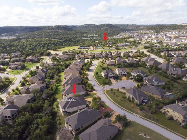 Just around the corner from the Community amenities! | Image 39