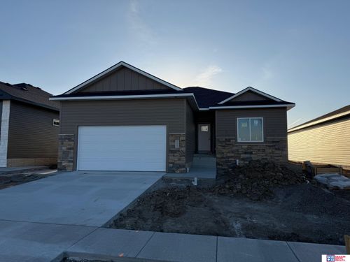 9552 S 87th St, Lincoln, NE, 68526-9274 | Card Image
