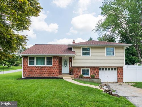 1202 Paoli Pike, WEST CHESTER, PA, 19380-4645 | Card Image
