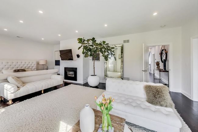 33 Sheridan Rd, House other with 5 bedrooms, 6 bathrooms and 4 parking in Highland Park IL | Image 24