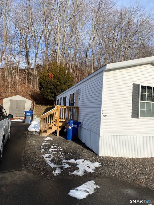 trlr-25-26 N Main St, Branford, CT, 06405-3033 | Card Image