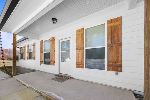26400 Ponchatoula Dr, Springfield, LA, 70462 | Card Image