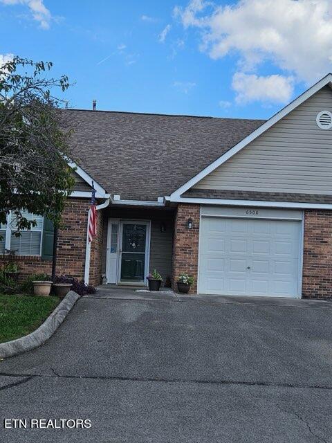 Lazy Creek Way, Knoxville, TN 37918