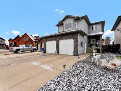 67 Somerset Dale Se, House other with 4 bedrooms, 3 bathrooms and 5 parking in Medicine Hat AB | Image 1