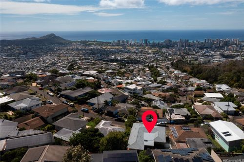 1626 Quincy Pl, Honolulu, HI, 96816-2020 | Card Image